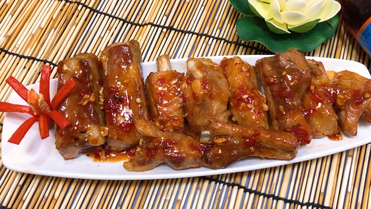 cách làm sườn nướng BBQ bằng nồi chiên không dầu (Ảnh 2)