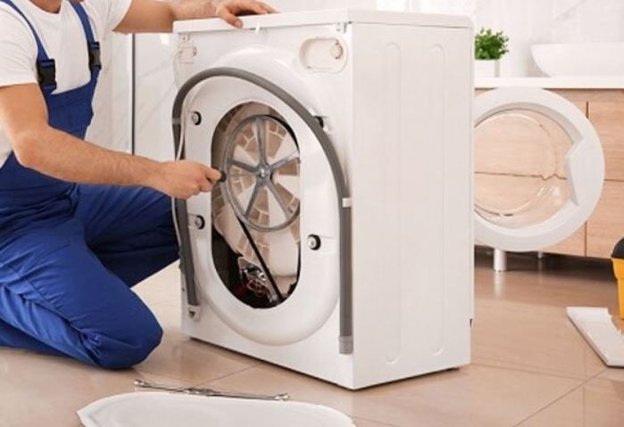 thay dây curoa cho máy giặt 5