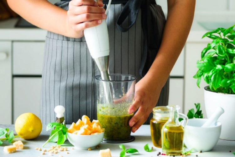 cách xay đồ ăn dặm đúng cách cho bé 5