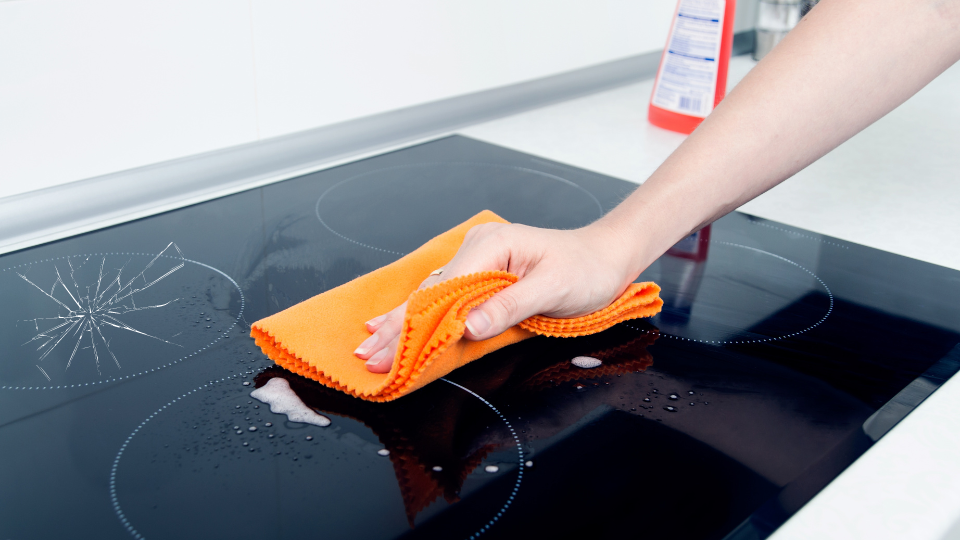 Bếp từ bị vỡ mặt kính có thay được không? Những điều cần lưu ý khi thay kính bếp từ 3