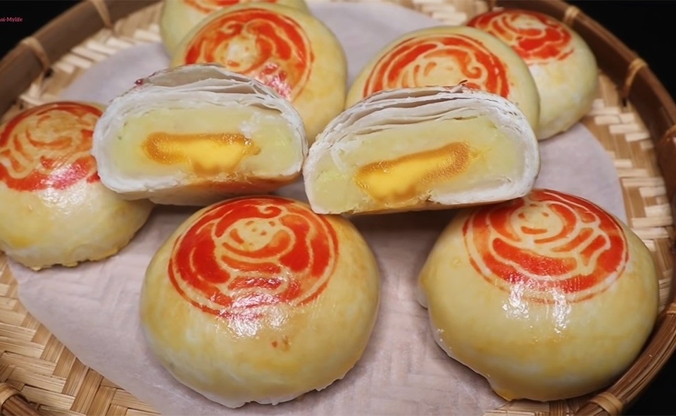 Bánh pía 3