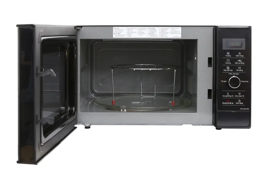 Panasonic NN-GD37HBYUE có nhiều tính năng nổi bật