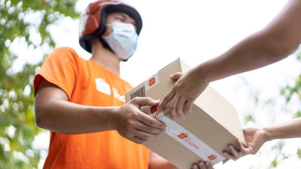Nếu giao hàng không thành công trên Shopee có giao lại không?