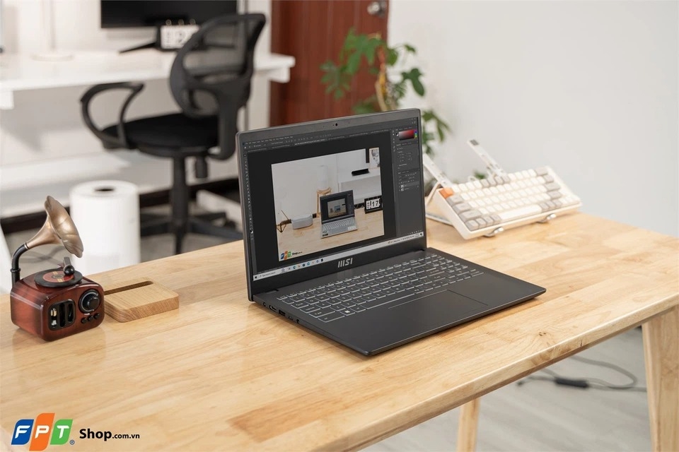 laptop MSI AMD (hình 2)