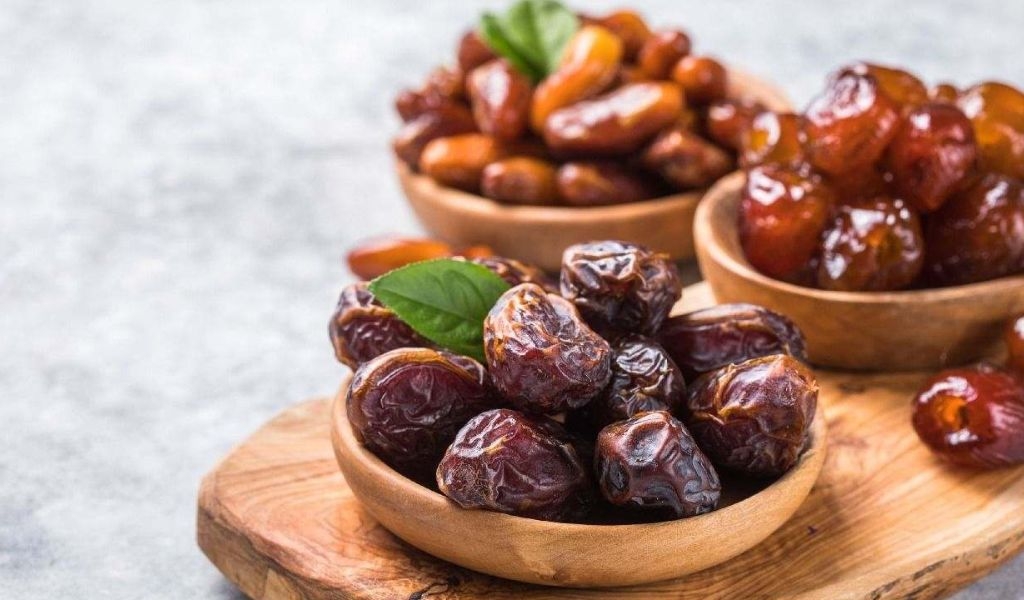 Cách sử dụng quả chà là khô và khám phá những lợi ích tuyệt vời đối với sức khoẻ 2