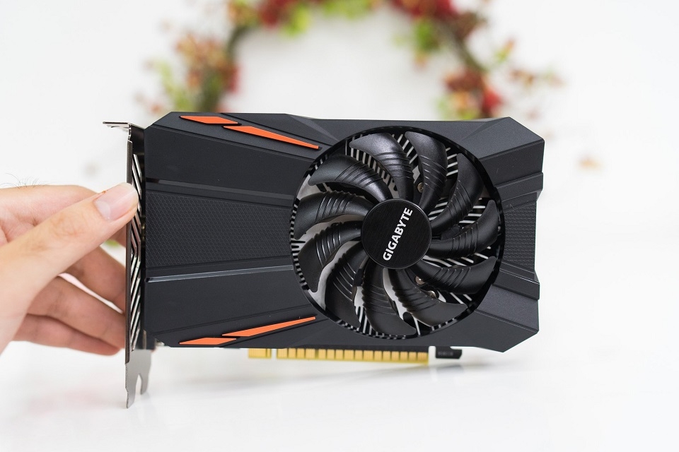 Card đồ họa rời GeForce GTX 1050 là gì?