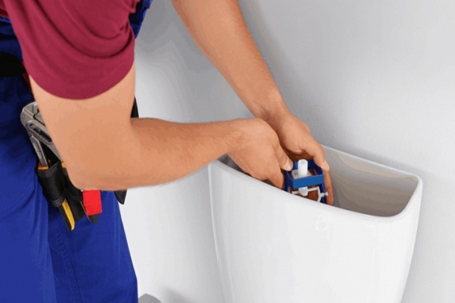 Phao bồn cầu không ngắt nước: Nguyên nhân và cách khắc phục hiệu quả từng trường hợp 5