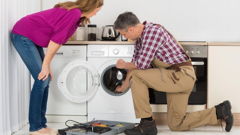 Lưu ý khi xử lý tình trạng máy giặt Toshiba không lên nguồn
