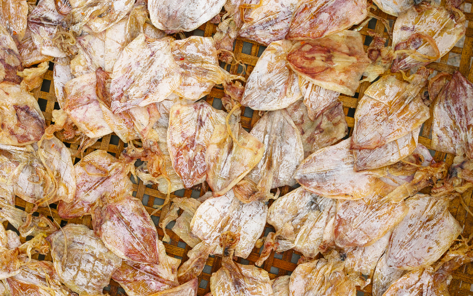 Cách chọn khô mực ngon
