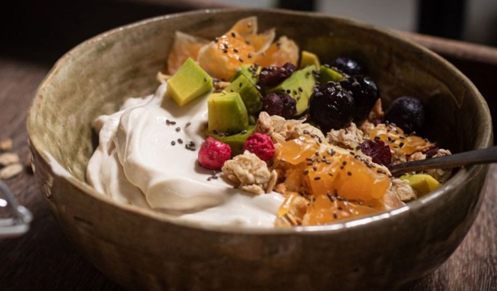 Cách làm sữa chua Hy Lạp bằng nồi cơm điện và từ sữa đậu nành tốt cho sức khỏe 1