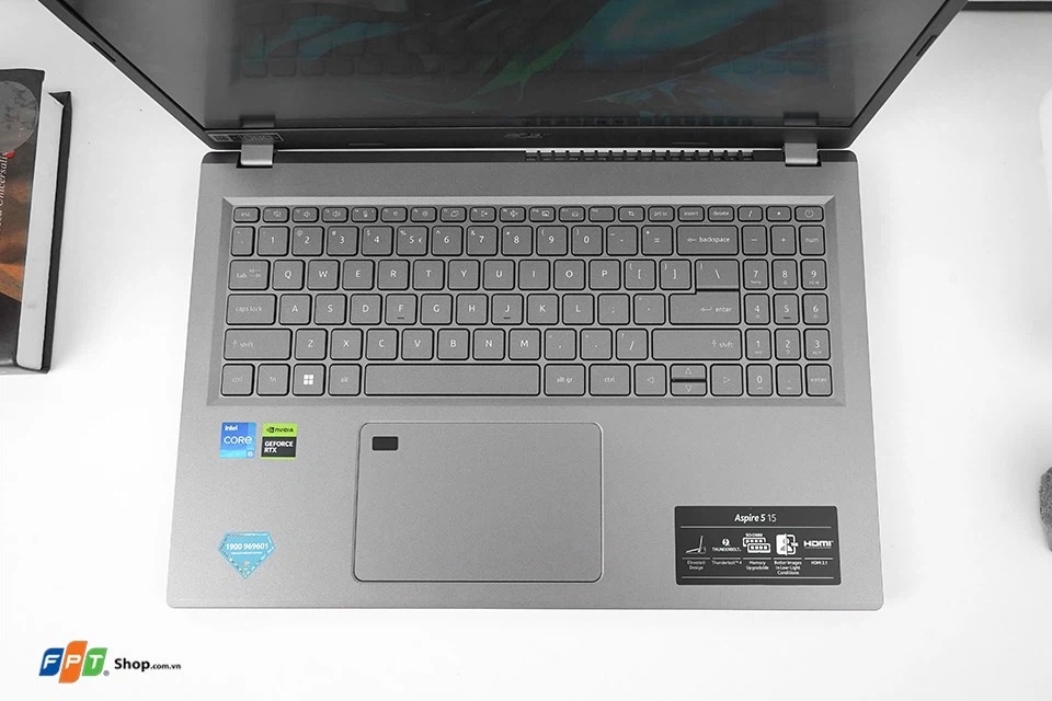 laptop Acer Aspire 5 (hình 2)
