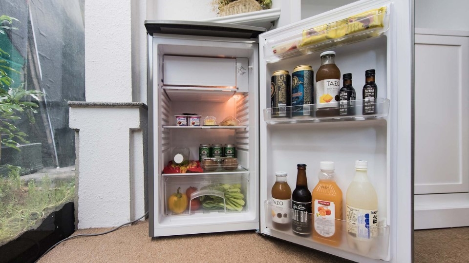 Kích thước tủ lạnh 1 cánh Electrolux 92 lít EUMO900SA