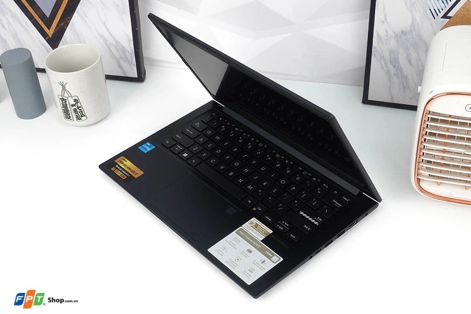 laptop Asus 14 inch 2024 (hình 9)