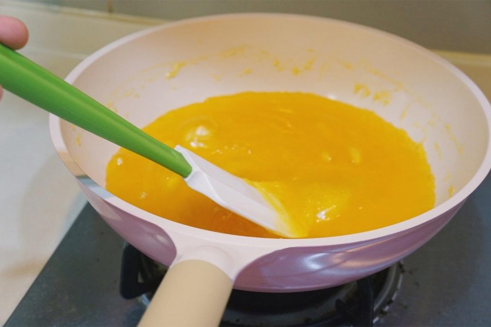 Cách làm kẹo dẻo trái cây không dùng gelatin