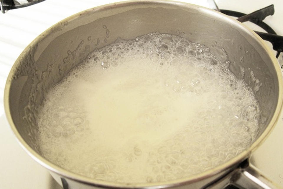 Đun chảy hỗn hợp đường