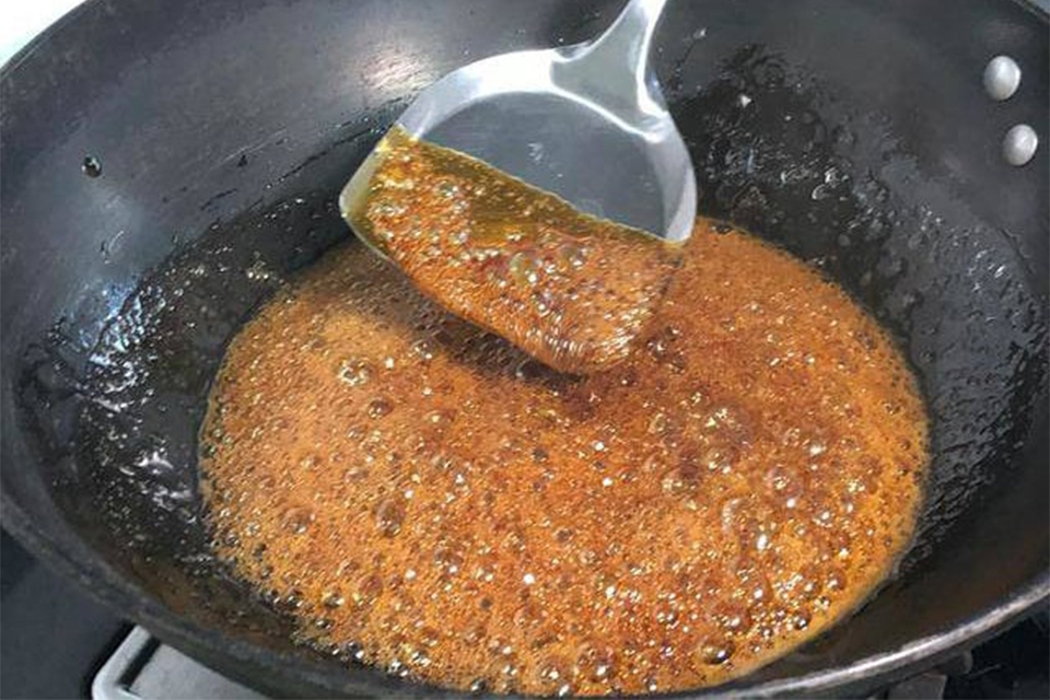 Các bước thực hiện làm nước mắm ăn bánh hỏi