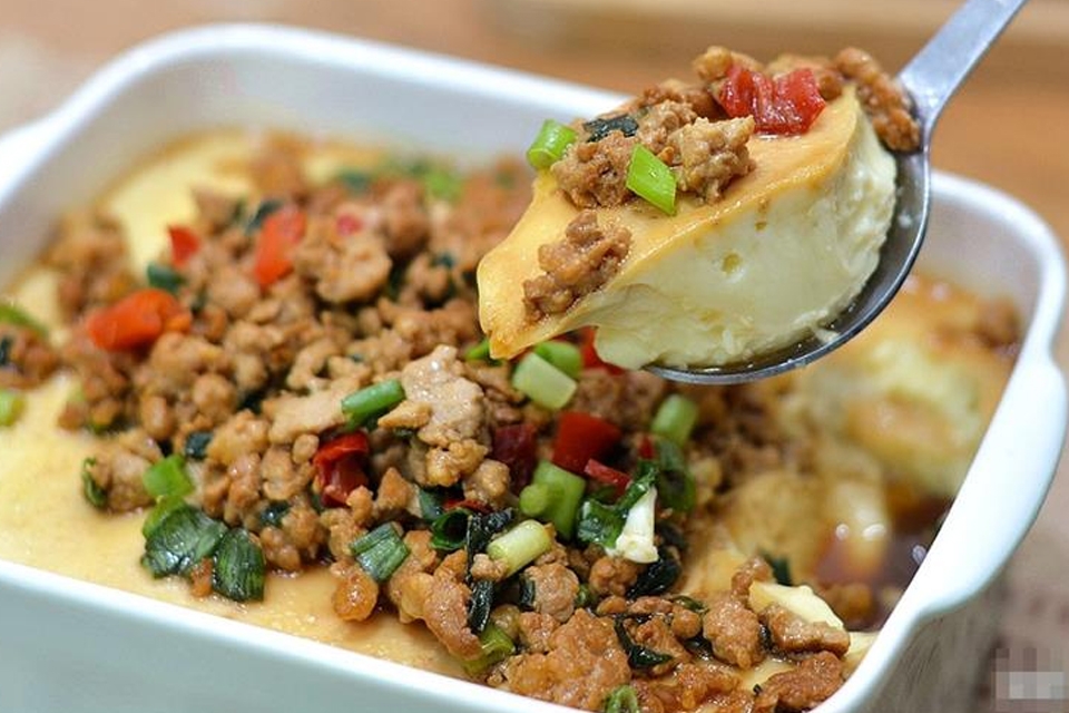 Bí quyết để món đậu hũ non hấp trứng thịt băm thêm ngon miệng.