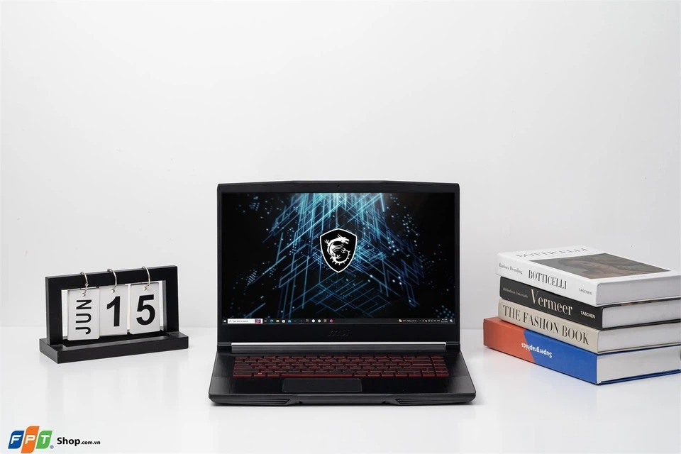 Laptop MSI RAM 8GB (hình 3)