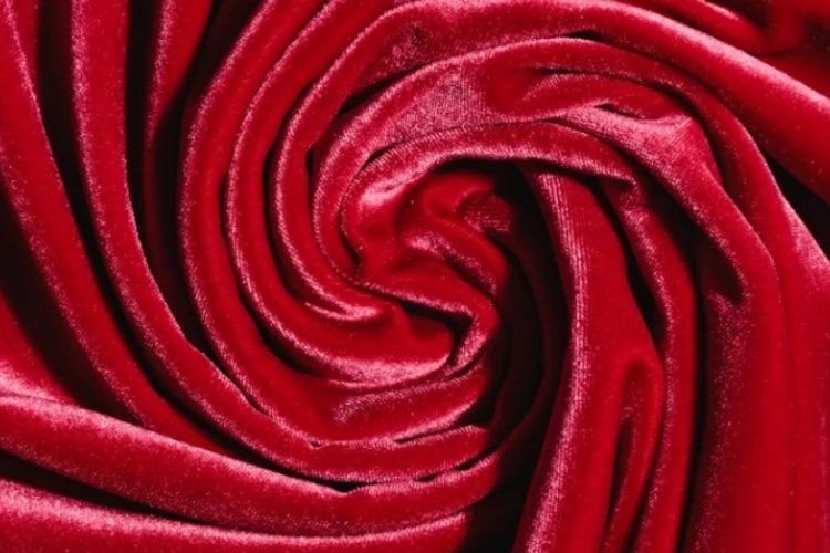 Đặc điểm của vải nhung