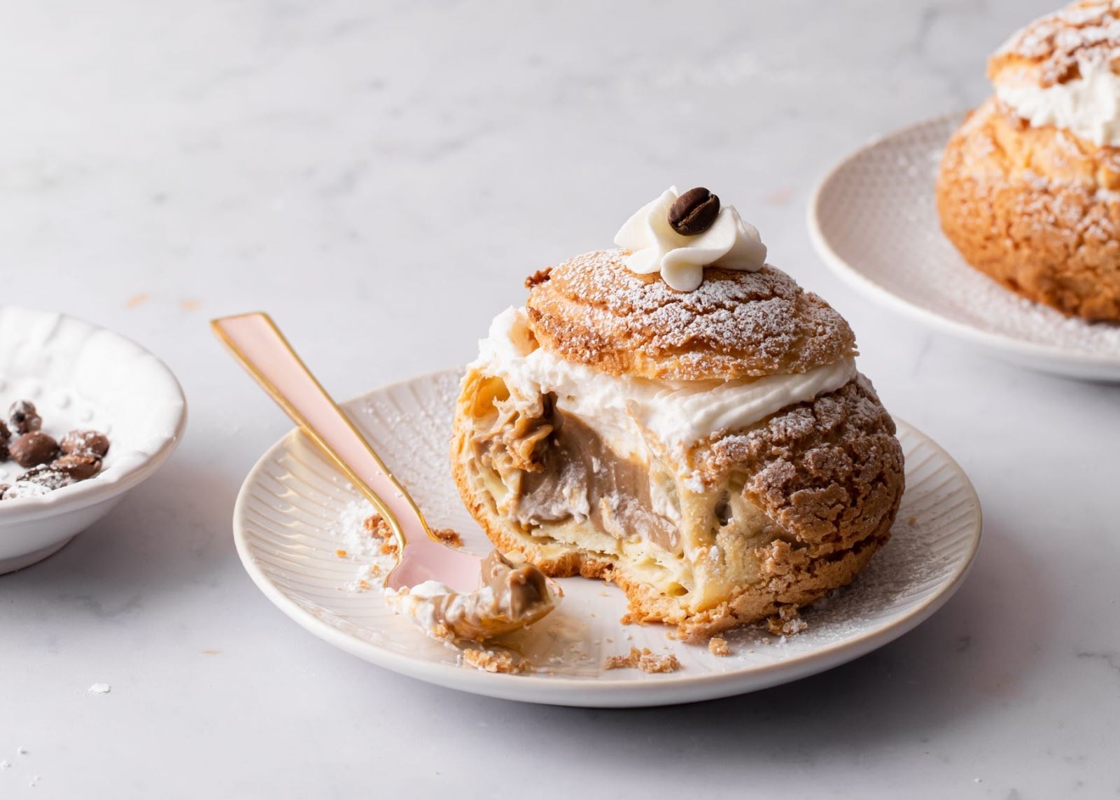 Cách làm bánh su kem vỏ giòn 7