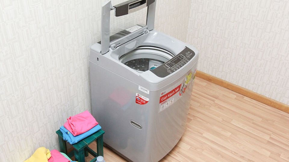 Máy giặt không sạch