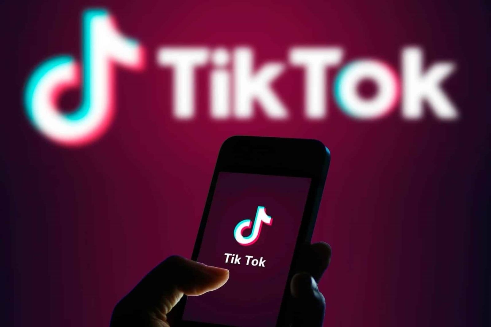 Xóa logo TikTok trên iPhone chưa bao giờ đơn giản đến thế với 6 ứng dụng sau 27