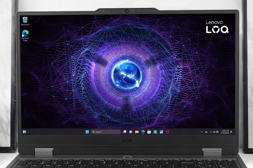 laptop Lenovo 15.6 inch (hình 1)