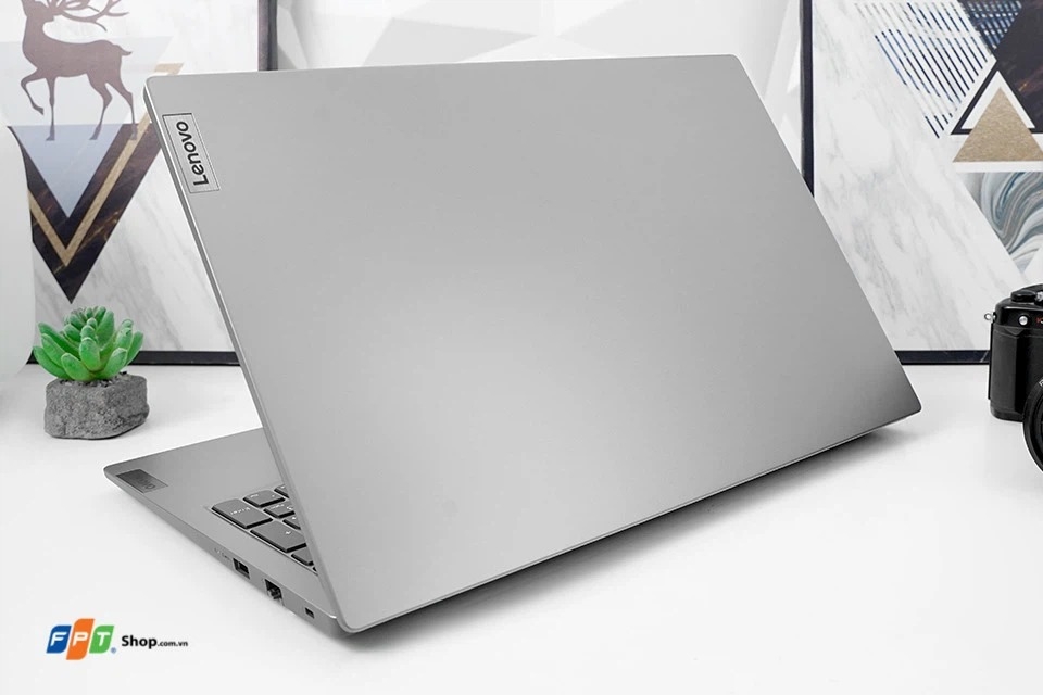 laptop Lenovo 15.6 inch (hình 3)