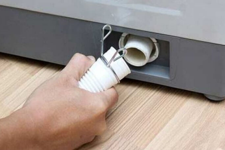 máy giặt Sanyo không vắt được 2