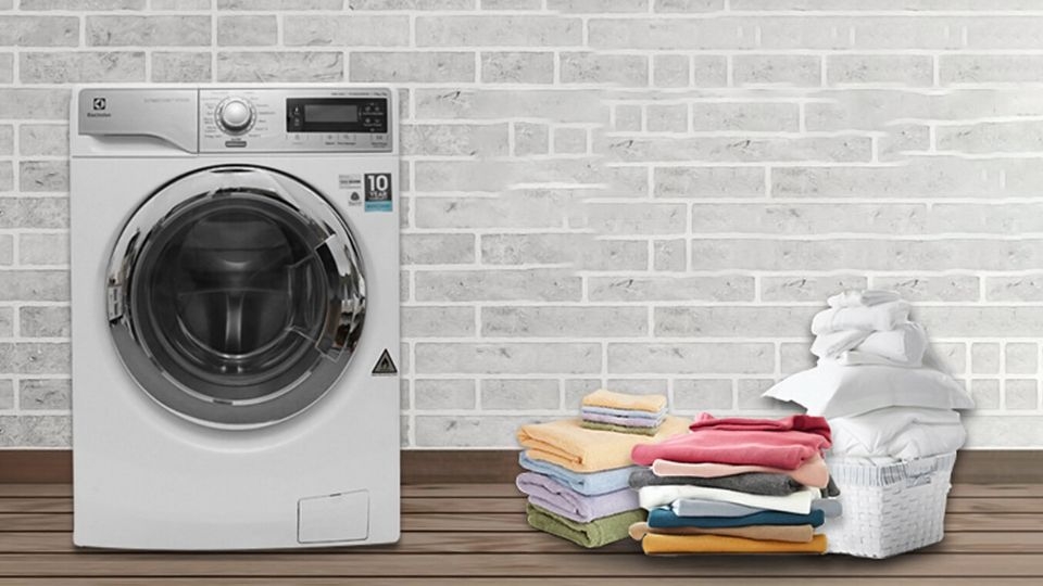 Chức năng làm mới của máy giặt Electrolux là gì?