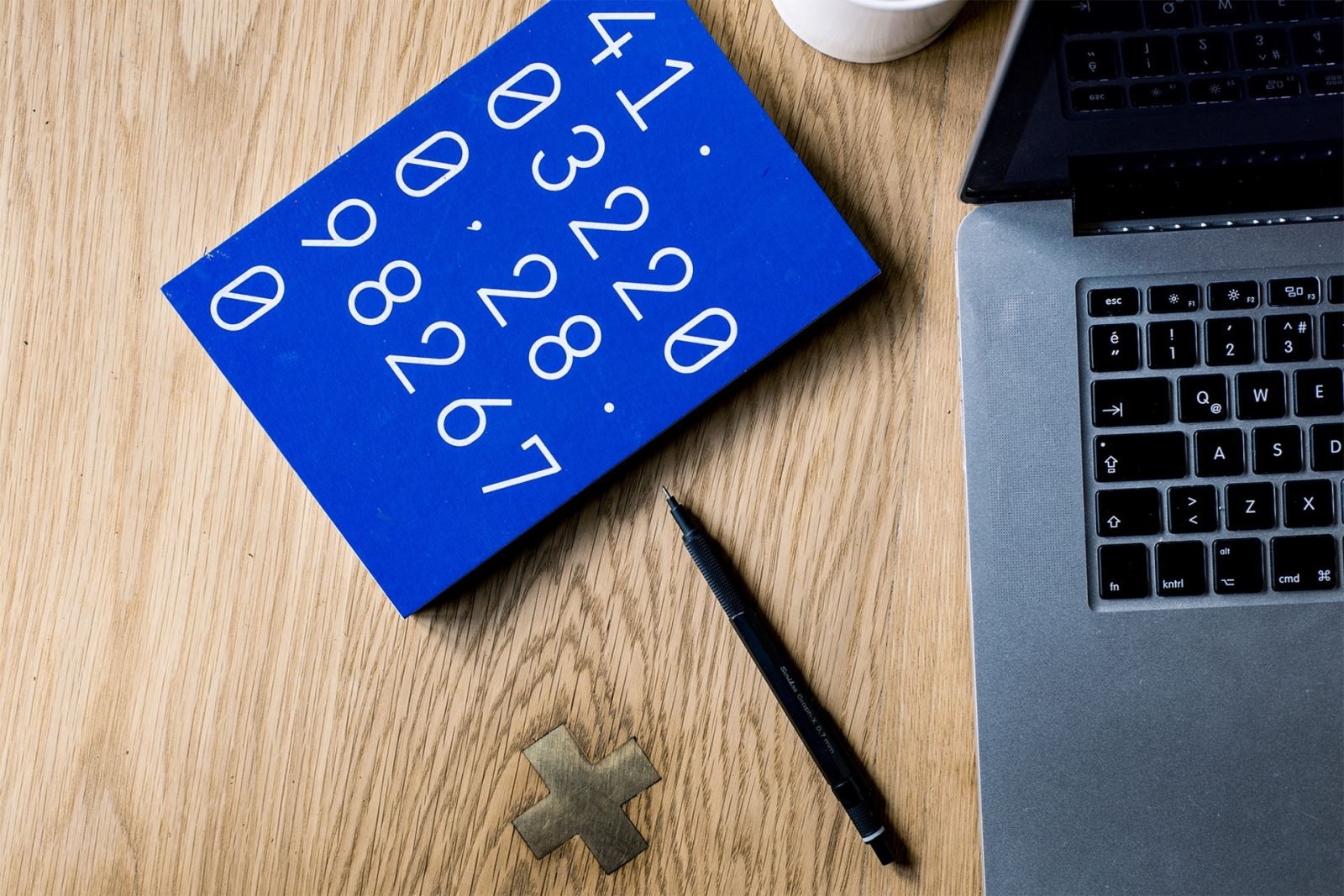 Cách lập bảng công nợ khách hàng bằng Excel (ảnh 3)