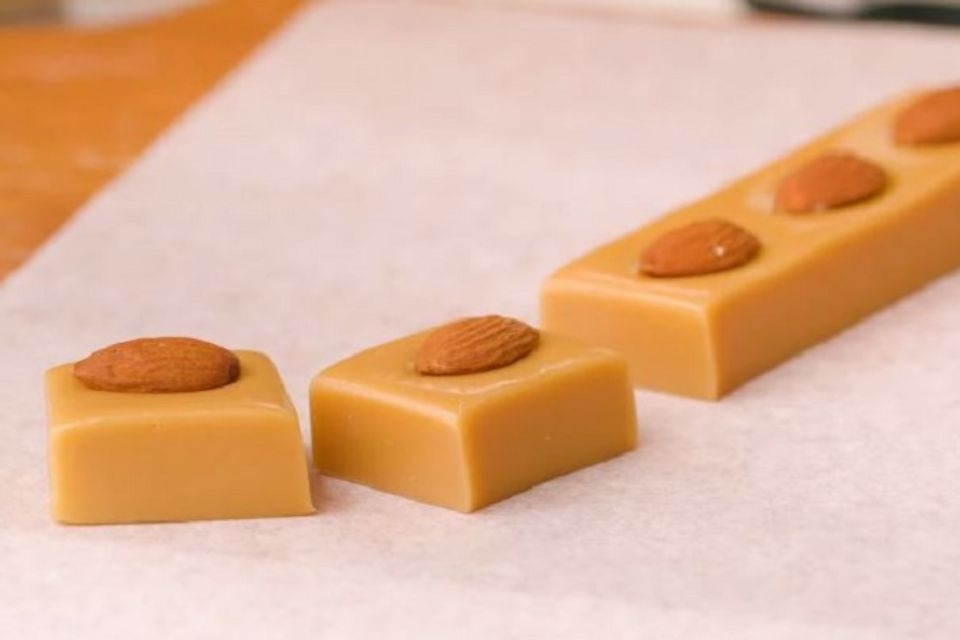 Kẹo caramel mặn