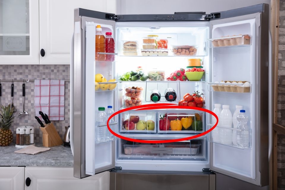 Sử dụng ngăn chứa riêng biệt của tủ lạnh