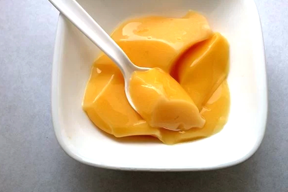 Pudding trứng có cách chế biến không cầu kỳ nhưng mang đến hương vị thơm ngon không thể nào chê được.