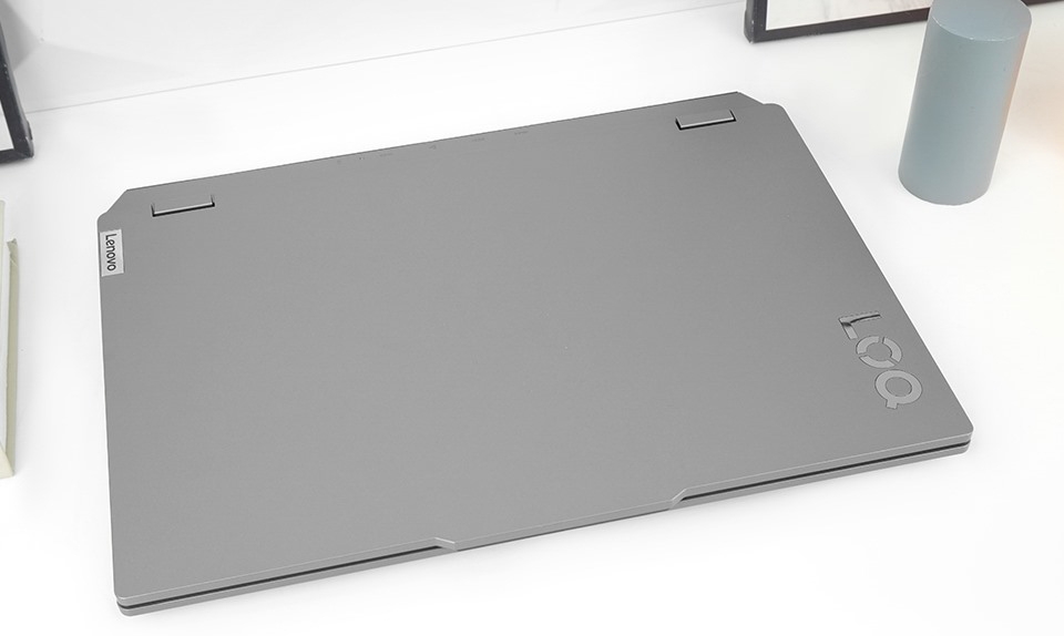 Đánh giá Lenovo LOQ - 15IAX9 32