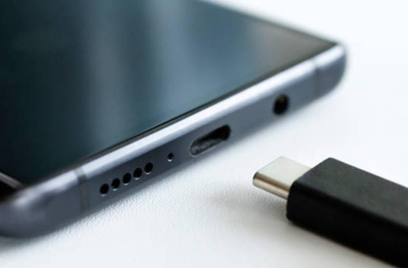 Những thiết bị nào sử dụng USB Type C?