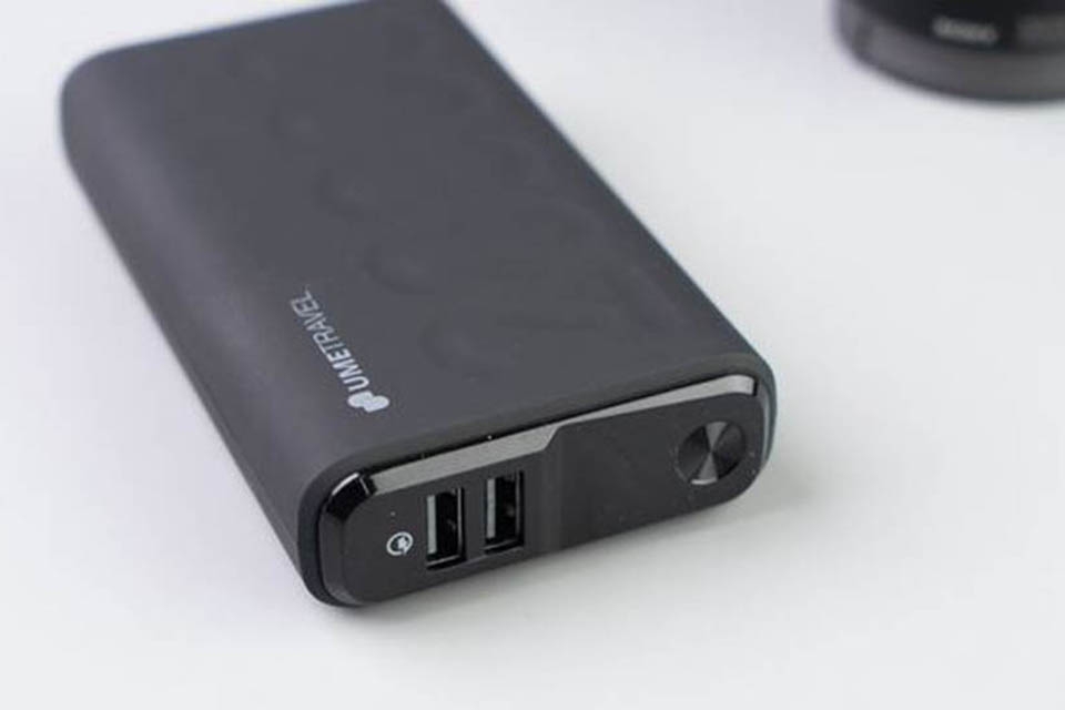 Cách sử dụng sạc dự phòng (Ảnh 2)