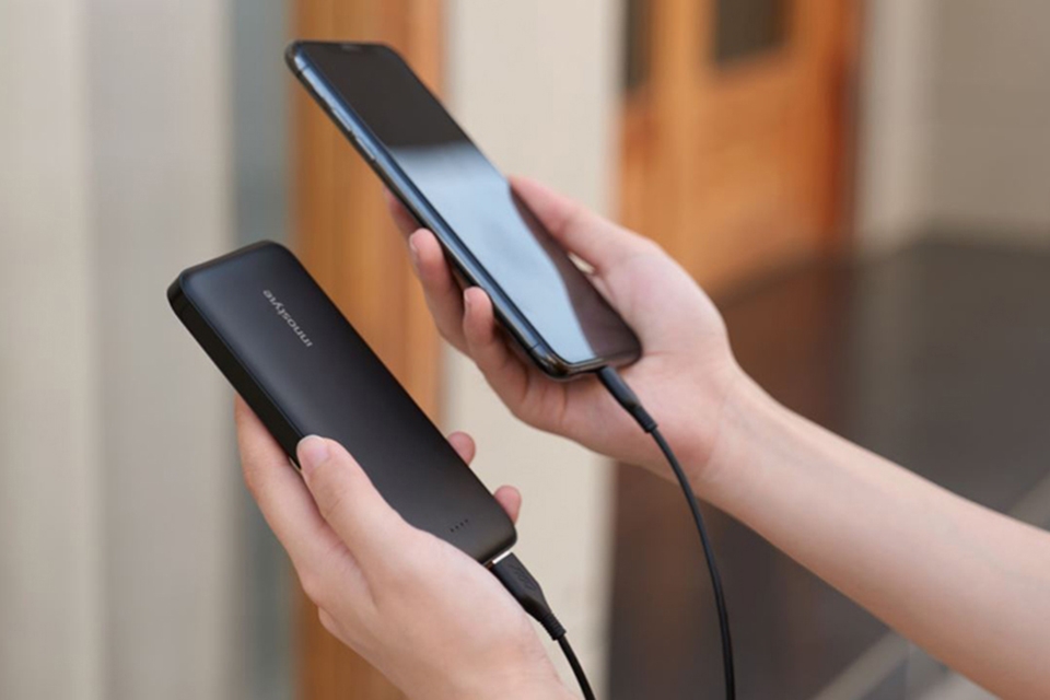 Cách sử dụng sạc dự phòng (Ảnh 6)