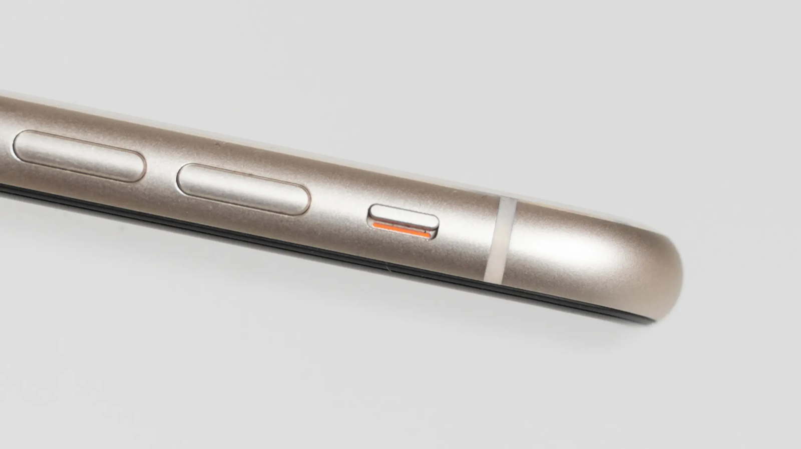 Cách tắt tiếng chụp ảnh iPhone