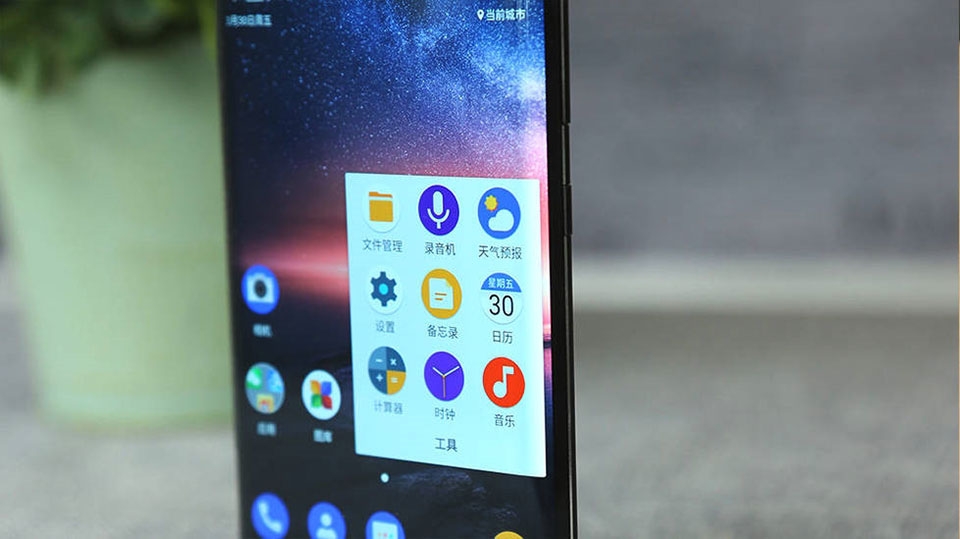 Khui hộp Nokia 8 Sirocco bản thương mại