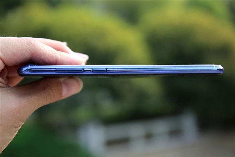 Trên tay Huawei Honor Play 7A