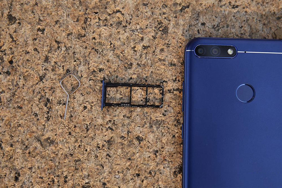 Trên tay Huawei Honor Play 7A
