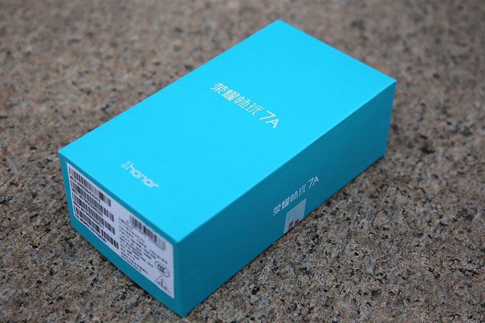 Trên tay Huawei Honor Play 7A