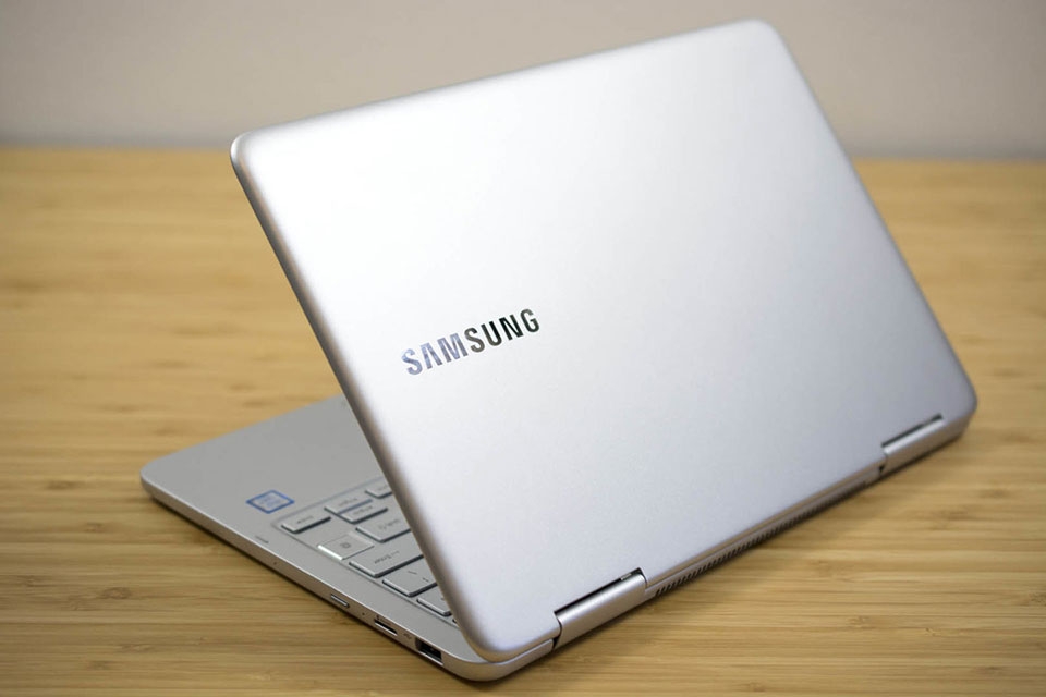 Trải nghiệm Samsung Notebook 9 Pen