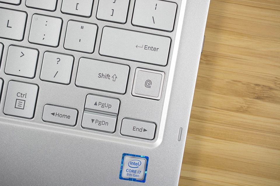 Trải nghiệm Samsung Notebook 9 Pen