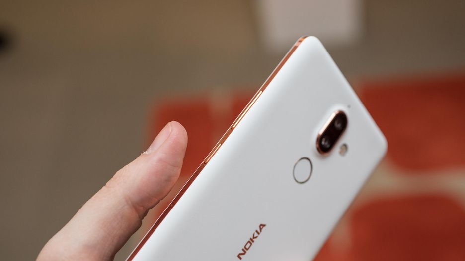 Nokia 7 Plus Nokia 7 Plus