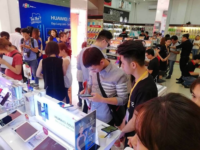 FPT Shop tưng bừng mở bán siêu phẩm tầm trung Huawei Nova 3e