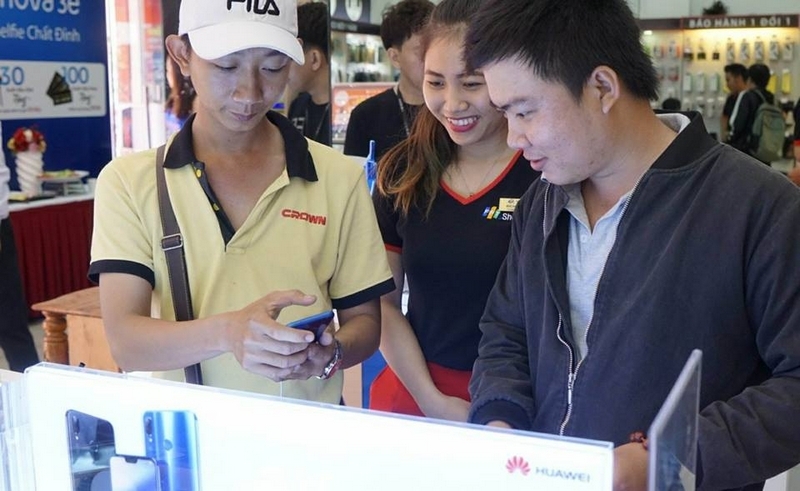 FPT Shop tưng bừng mở bán siêu phẩm tầm trung Huawei Nova 3e