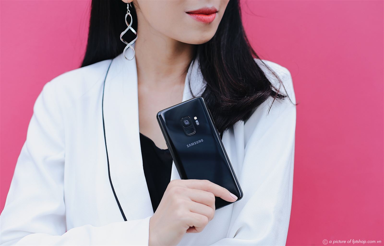 FPT giảm thêm 1 triệu cho khách hàng chọn mua S9/S9+ và thanh toán qua Thẻ tín dụng.