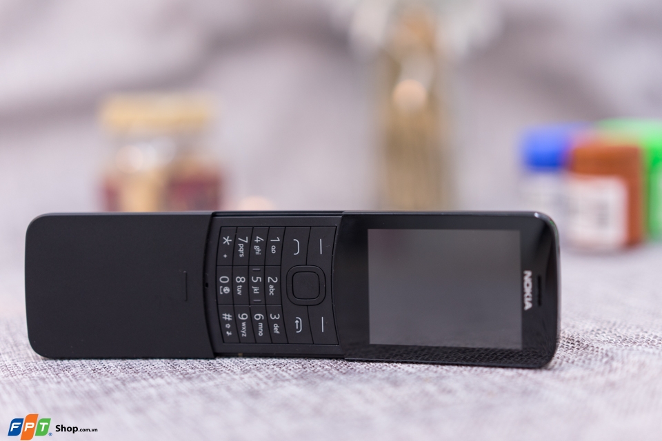 Trên tay Banana Phone: Nokia 8110 4G (Ảnh 16)